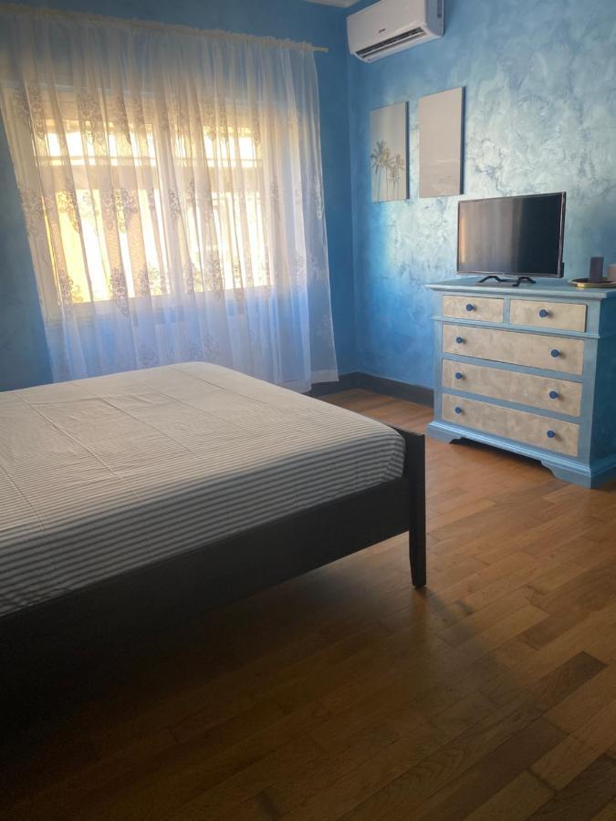 C&E Suites Roma Лидо-ди-Остия Экстерьер фото